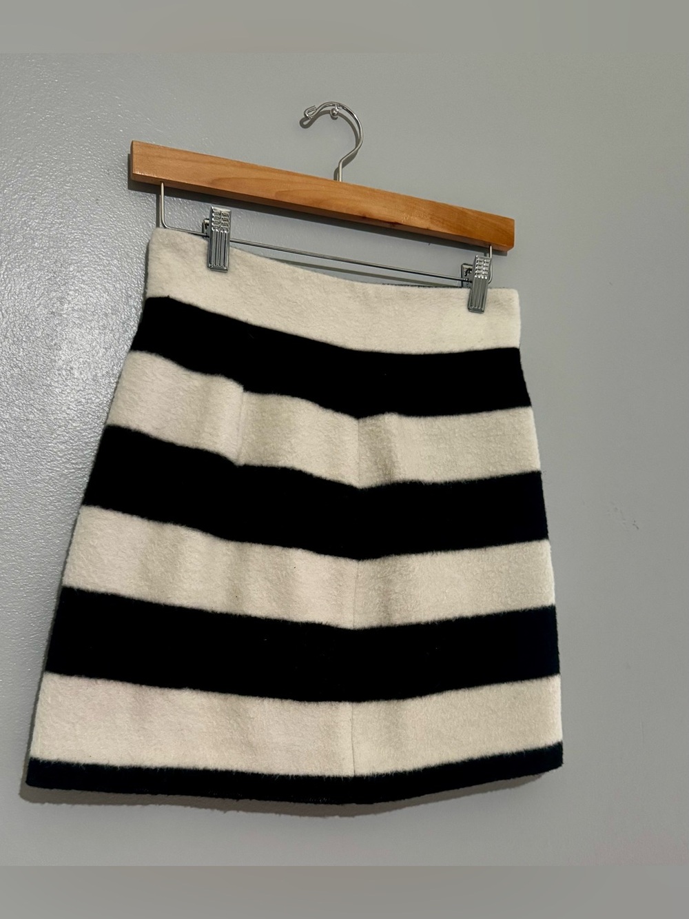 Topshop Black White Striped Soft Felt Textured Mini Skirt with Exposed Zipper
